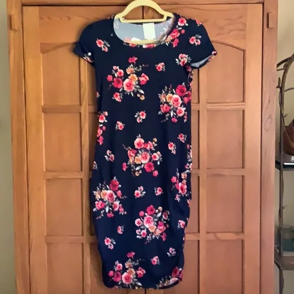 Top Fashion of NY | Dresses | Maternity Dress | Poshmark